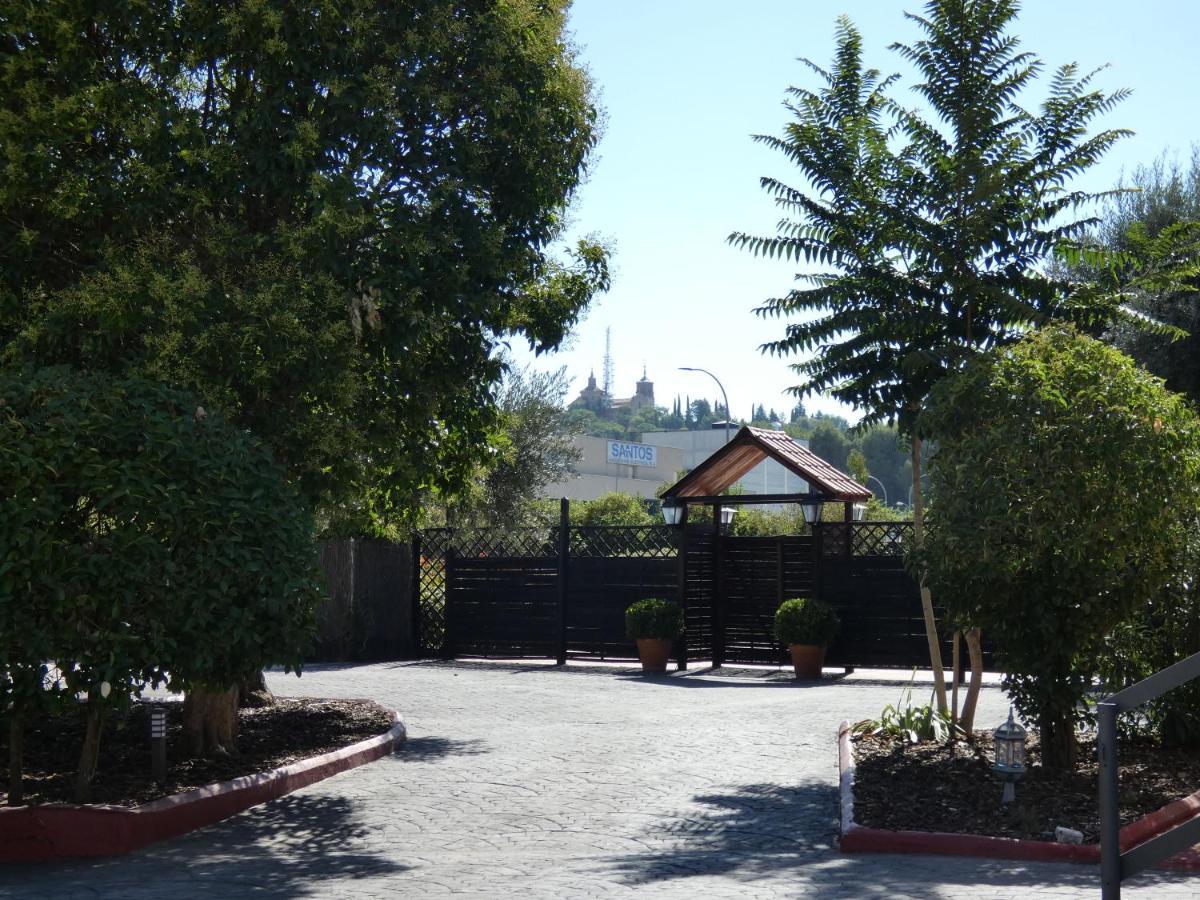 Hotel Los Olivos Getafe Eksteriør billede