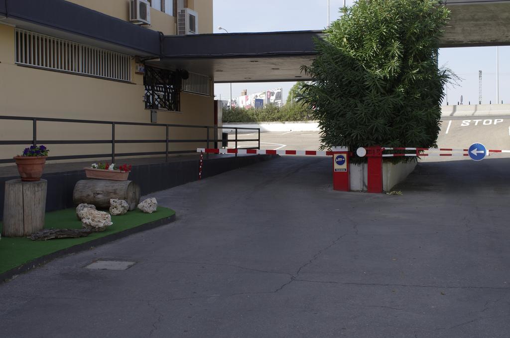Hotel Los Olivos Getafe Eksteriør billede